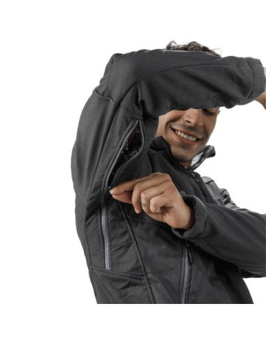 Campera de Softshell Makalu Quewar Corderito