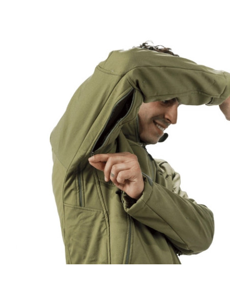Campera de Softshell Makalu Quewar Corderito